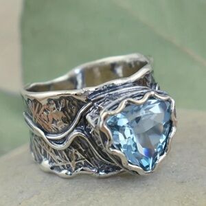 YELLOW SQUARE SILVER DIAMOND RING